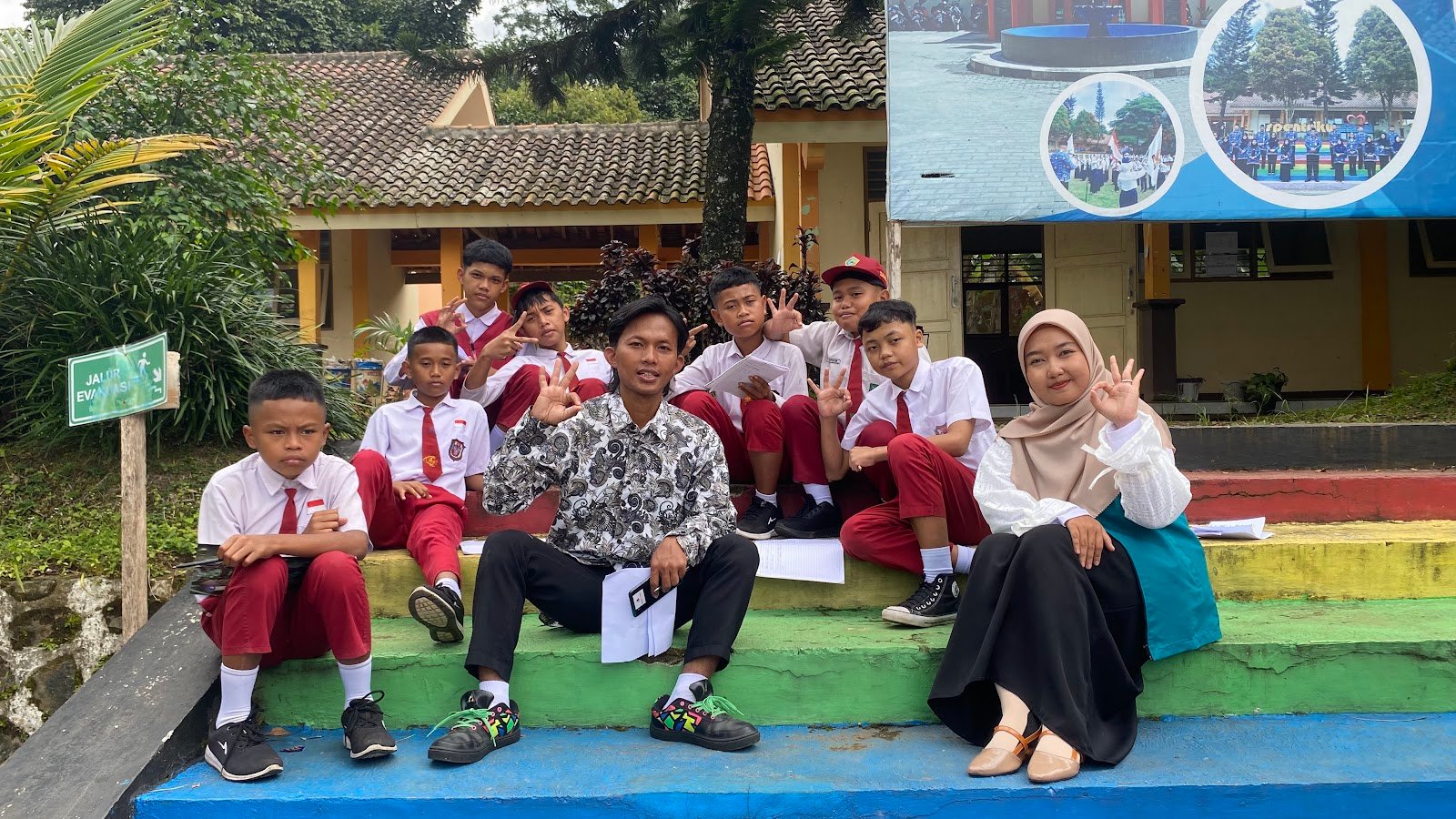 Handmade ceramic vases and dishes on display in a shop.